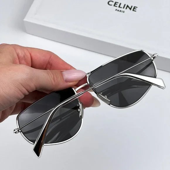 Celine CL40083U 16A Sunglasses Palladium Smoke Pilot Unisex CL 40083U - Picture 3 of 14